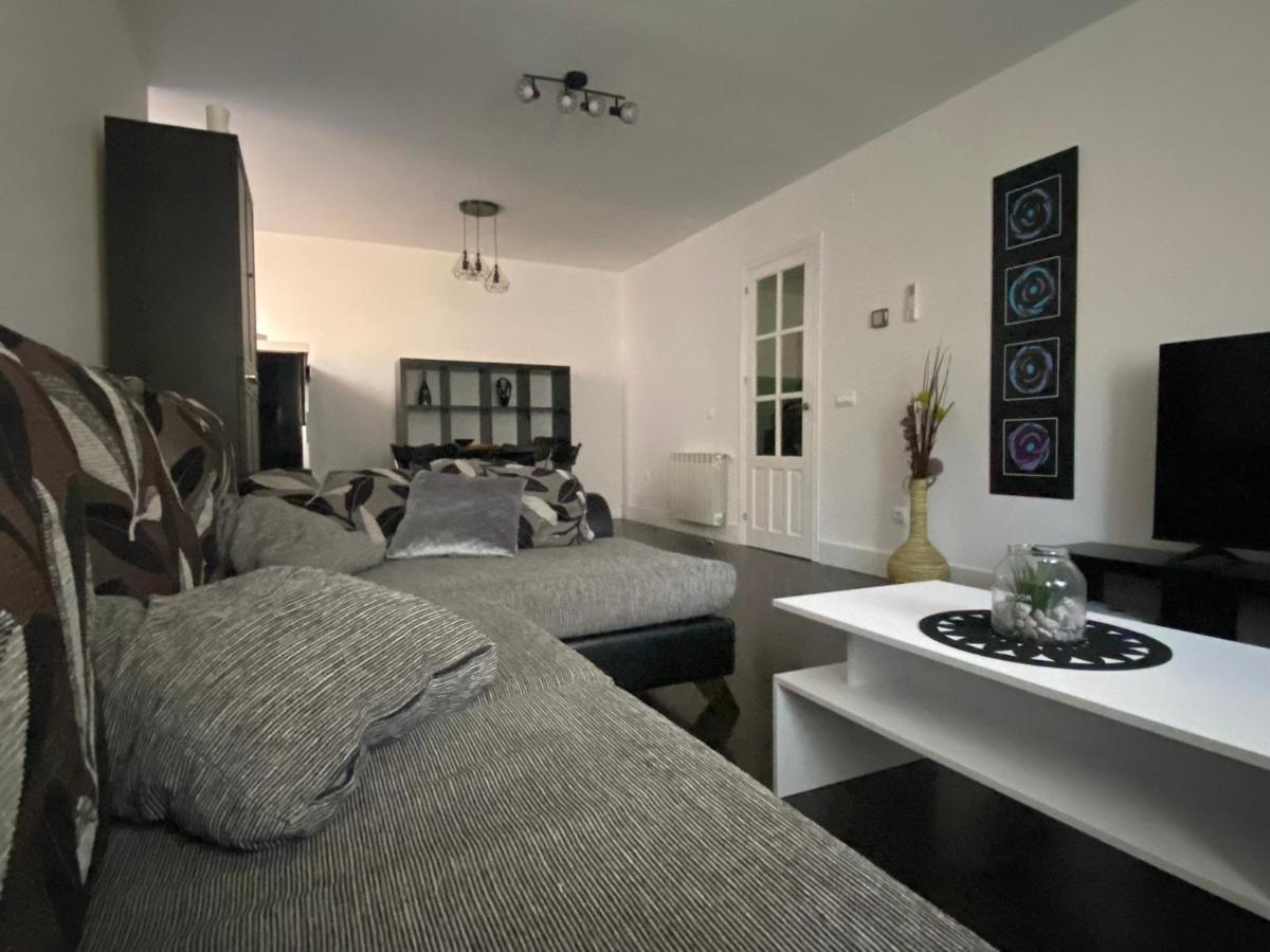 Vut Nohales Home Exteriér fotografie